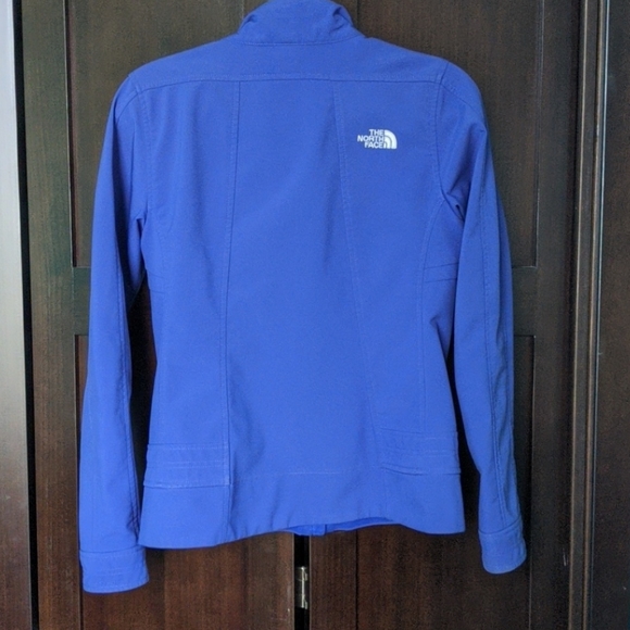 The North Face Purple Jacket - Picture 3 of 5